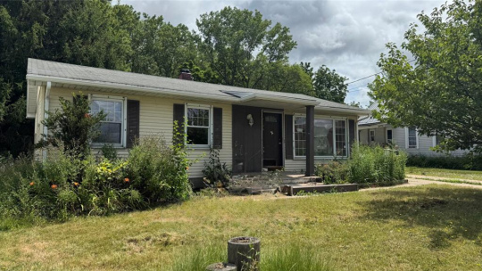 4007 Old French Road,