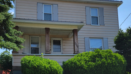 3209 Burton Avenue,